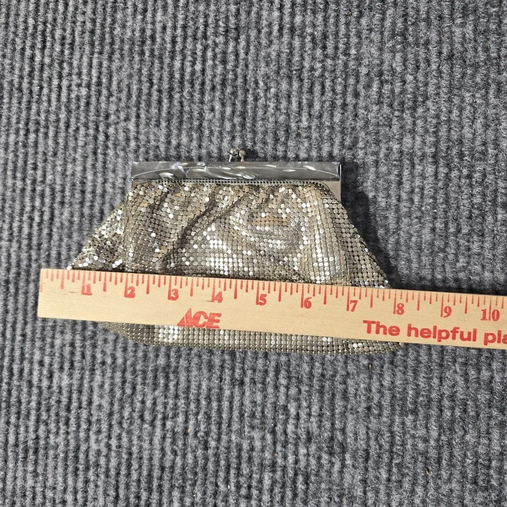 Vintage Whiting & Davis Silver Mesh Evening Clutch Bag